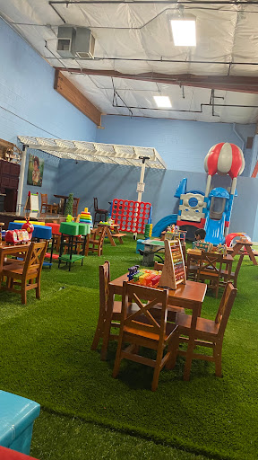 Gymnastics Center «Aerozone Trampoline Park», reviews and photos, 4155 E Ashlan Ave, Fresno, CA 93726, USA