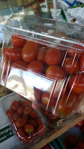 ΕΛΙΑ ΚΑΙ ΜΕΛΙ - Καλλιθέα