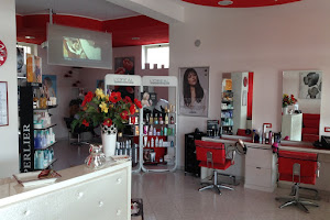 Vanity Hair Enza Parrucchieri - Salone L'Oréal Professionnel