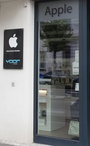 Yoor Apple Store (Vienna)