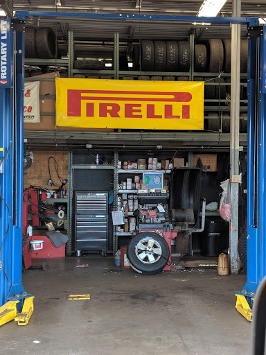 Tire Shop «Tires Plus of Kenosha», reviews and photos, 7424 74th Pl, Kenosha, WI 53142, USA