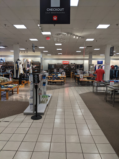 Department Store «JCPenney», reviews and photos, 3 Orland Square Dr, Orland Park, IL 60462, USA