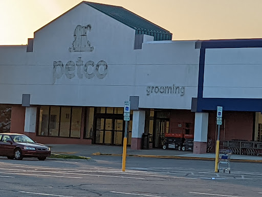 Pet Supply Store «Petco Animal Supplies», reviews and photos, 6020 Crawfordsville Rd, Speedway, IN 46224, USA