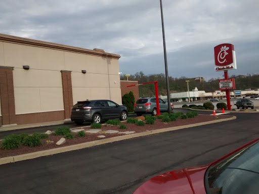 Fast Food Restaurant «Chick-fil-A», reviews and photos, 461 Clairton Blvd, Pleasant Hills, PA 15236, USA