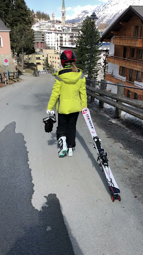 Rezensionen über skimover.ch in Schaffhausen - Sportgeschäft