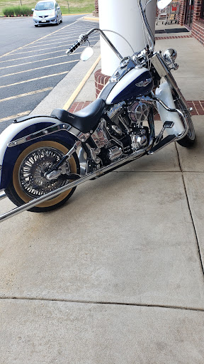 Tobacco Shop «Old Virginia Tobacco Co», reviews and photos, 20921 Davenport Dr, Sterling, VA 20165, USA