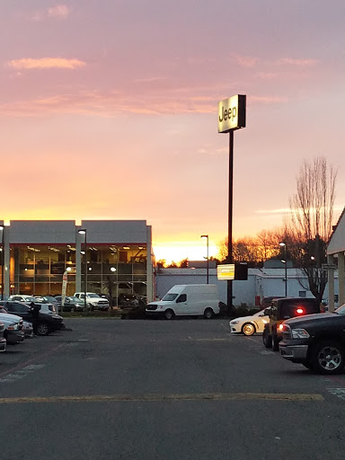 Car Pros Chrysler Jeep Dodge Ram, 585 Rainier Ave S, Renton, WA 98057, USA, 