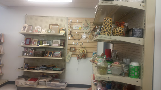 Thrift Store «CommunityAid Thrift Store & Donation Center», reviews and photos, 4833 Carlisle Pike, Mechanicsburg, PA 17050, USA