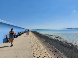 Foto von Thorney Bay Beach und die siedlung