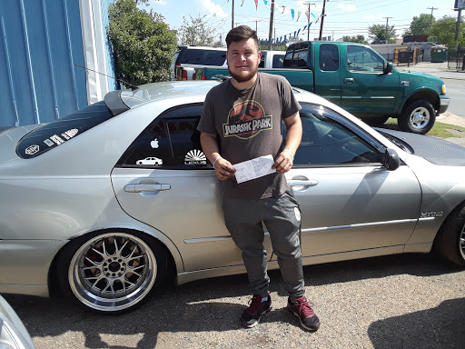 Used Car Dealer «Credit Auto Sales», reviews and photos, 1808 S Haskell Ave, Dallas, TX 75223, USA