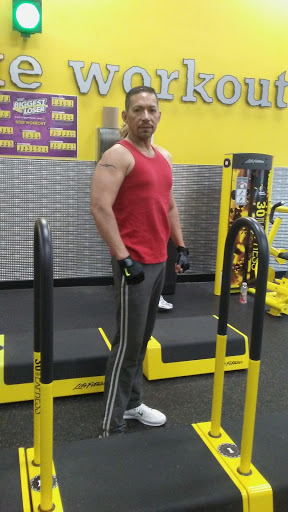 Gym «Planet Fitness», reviews and photos, 86-01 Roosevelt Ave, Queens, NY 11372, USA