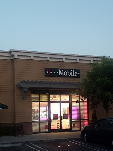 Cell Phone Store «T-Mobile», reviews and photos, 490 El Camino Real #130, Redwood City, CA 94062, USA