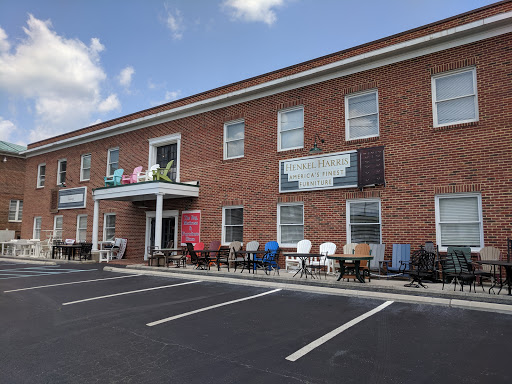 Mattress Store «The Rug Mattress & Furniture Store», reviews and photos, 40 W Calhoun St, Salem, VA 24153, USA