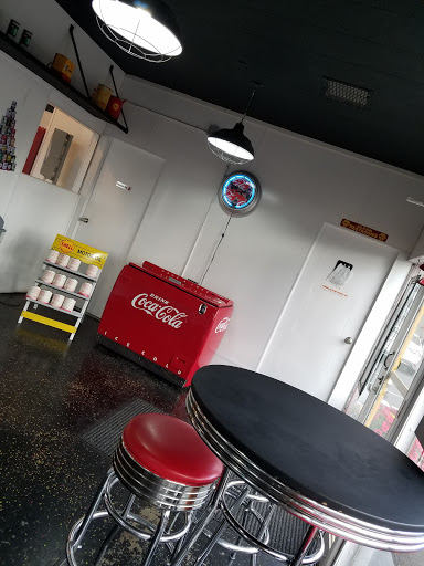 Ice Cream Shop «Scoops Ice Cream & Coffee», reviews and photos, 123 W Heron St, Aberdeen, WA 98520, USA