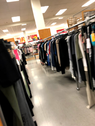 Department Store «T.J. Maxx», reviews and photos, 99 Gateway Dr, Mechanicsburg, PA 17055, USA
