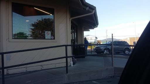 Grocery Store «Grocery Outlet Bargain Market», reviews and photos, 1124 3rd St, Crescent City, CA 95531, USA