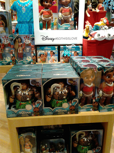 Toy Store «Disney Store», reviews and photos, 1 Sun Valley Mall, Concord, CA 94520, USA