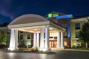 Holiday Inn Express & Suites Sharon-Hermitage, an IHG Hotel image