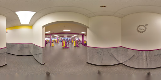 Gym «Planet Fitness», reviews and photos, 2560 N Harlem Ave, Elmwood Park, IL 60707, USA