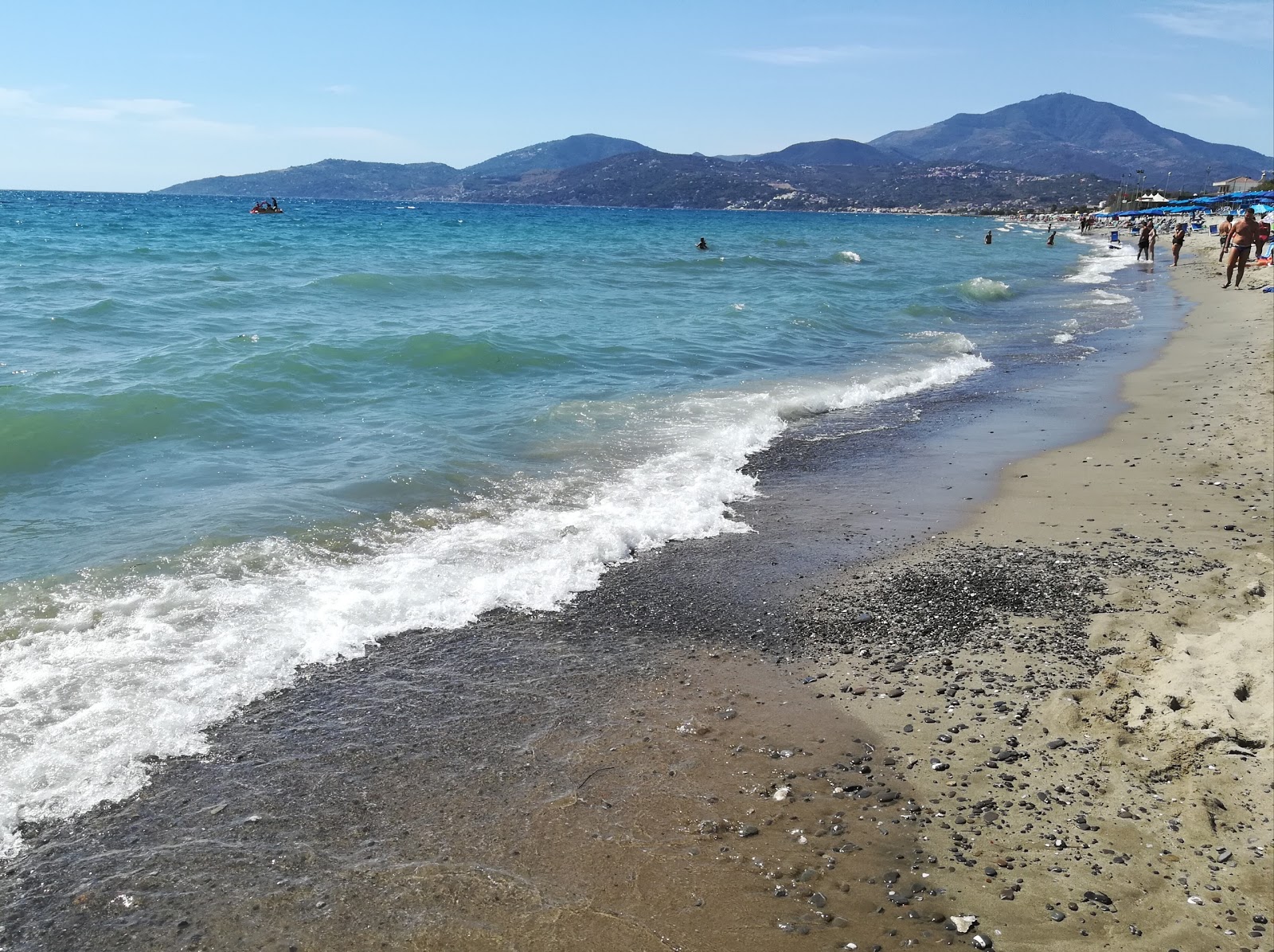 Valokuva Marina di Ascea beach IIista. puhtaustasolla korkea