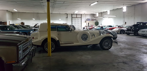 Car Dealer «Orlando Classic Cars», reviews and photos, 506 Pine St, Orlando, FL 32824, USA