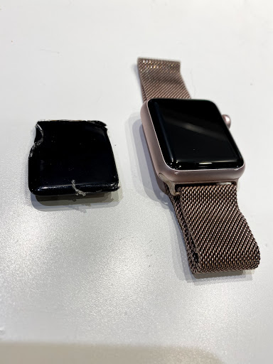 Cell Phone Store «Cellfone MD Cell phone repair», reviews and photos, 7708 W Belmont Ave, Chicago, IL 60634, USA