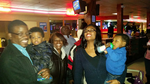 Bowling Alley «Burr Oak Bowl», reviews and photos, 3030 Burr Oak Ave, Blue Island, IL 60406, USA