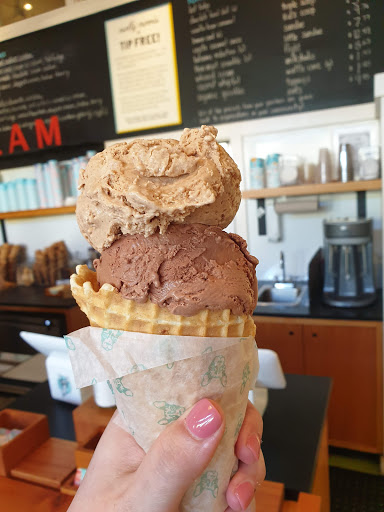 Computer Store «Apple University Village», reviews and photos, 2656 NE University Village St, Seattle, WA 98105, USA