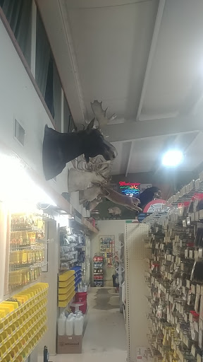 Outdoor Sports Store «Scenic Sports & Liquor», reviews and photos, 1201 E Broadway, Williston, ND 58801, USA