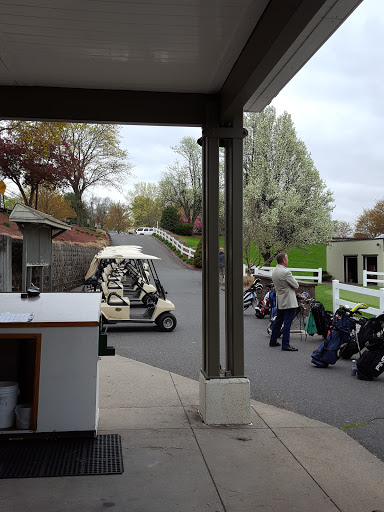 Golf Club «Rockledge Golf Club», reviews and photos, 289 S Main St, West Hartford, CT 06107, USA