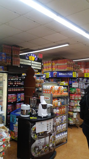 Compare Foods, 54 E Suffolk Ave, Central Islip, NY 11722, USA, 