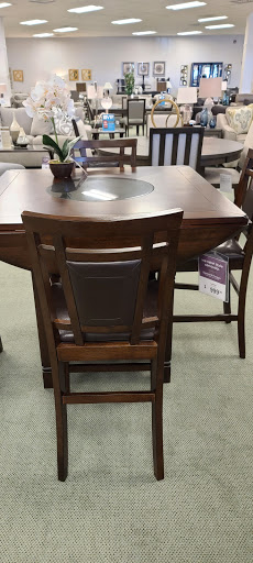 Furniture Store «Raymour & Flanigan Furniture and Mattress Store», reviews and photos, 220 Reynolds Rd, Johnson City, NY 13790, USA