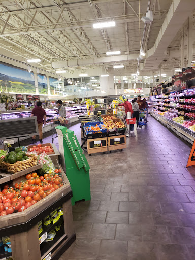 Produce Market «ShopRite of East Brunswick», reviews and photos, 14-22 W Prospect St, East Brunswick, NJ 08816, USA
