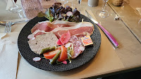 Charcuterie du Restaurant La vieille Auberge à Le Mayet-de-Montagne - n°1