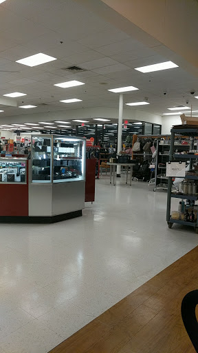 Department Store «T.J. Maxx», reviews and photos, 250 Grove St, Braintree, MA 02184, USA