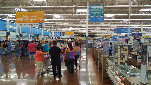 Department Store «Walmart Supercenter», reviews and photos, 7150 Camino Arroyo, Gilroy, CA 95020, USA