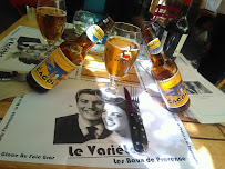 Plats et boissons du Restaurant français Le Variétés à Les Baux-de-Provence - n°14