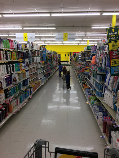 Grocery Store «Harveys Supermarket», reviews and photos, 6327 Oak St, Eastman, GA 31023, USA