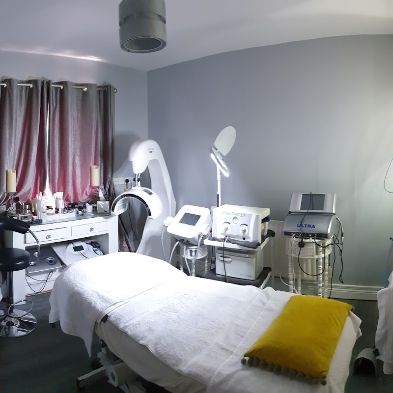 Tres Chic Beauty & Laser Clinic