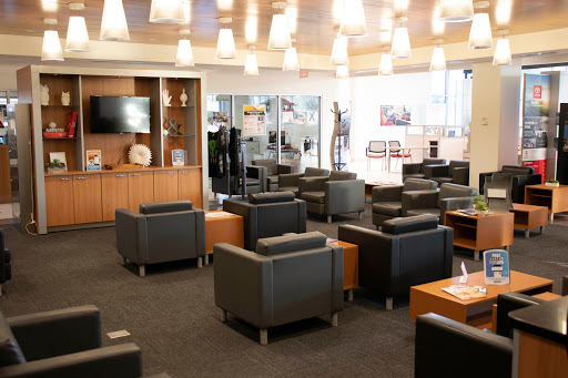 Used Car Dealer «Germain Toyota of Columbus», reviews and photos, 5711 Scarborough Blvd, Columbus, OH 43232, USA