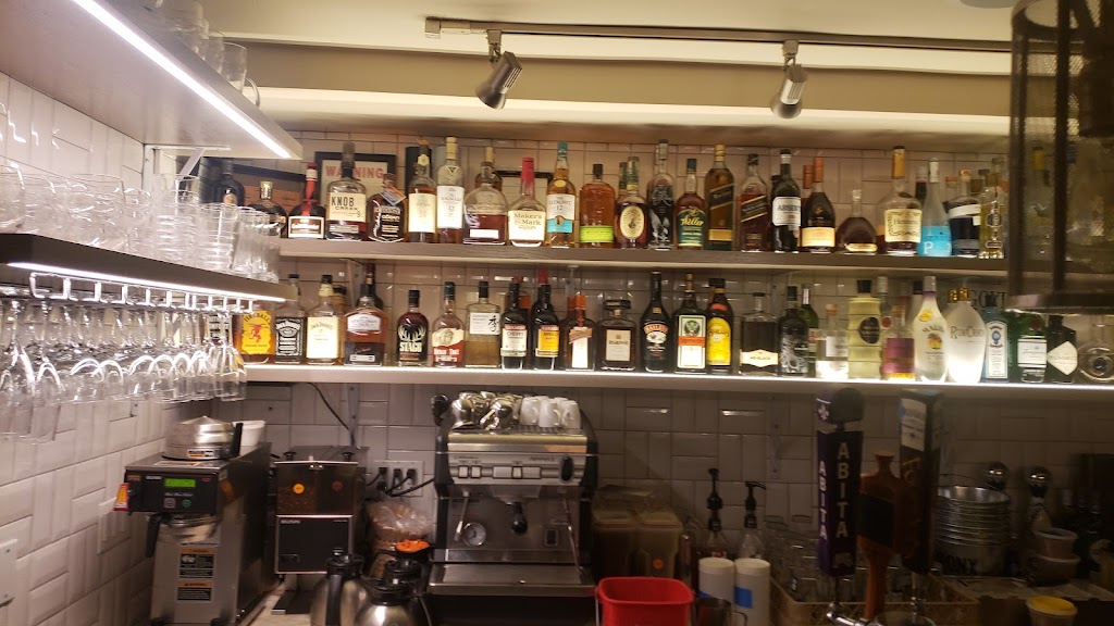 Archie's Tap & Table 10464