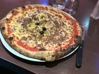 Pizza du Restaurant italien La Casa à Saint-Bonnet-de-Mure - n°18