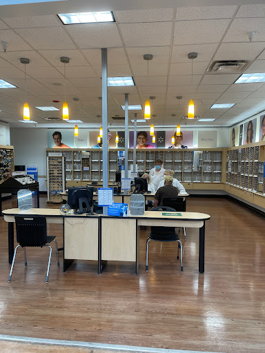 Department Store «Walmart Supercenter», reviews and photos, 23800 Allen Rd, Woodhaven, MI 48183, USA