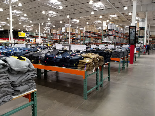 Warehouse store «Costco Wholesale», reviews and photos, 3600 E Main St, Waterbury, CT 06705, USA