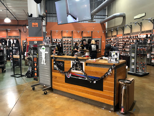 Harley-Davidson Dealer «Harley-Davidson of Brandon», reviews and photos, 9841 E Adamo Dr, Tampa, FL 33619, USA