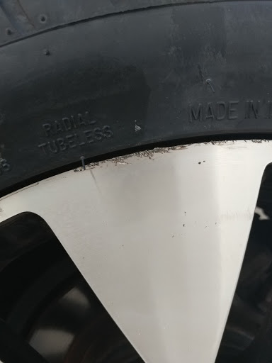 Tire Shop «Walmart Tires & Auto Parts», reviews and photos, 620 S Interstate 35, Georgetown, TX 78628, USA