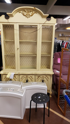 Thrift Store «Goodwill Dearborn Store», reviews and photos, 22451 Michigan Ave, Dearborn, MI 48124, USA