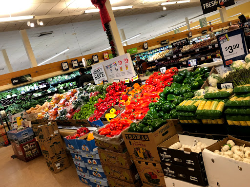 Supermarket «Super Stop & Shop», reviews and photos, 164 Main St, Saugus, MA 01906, USA