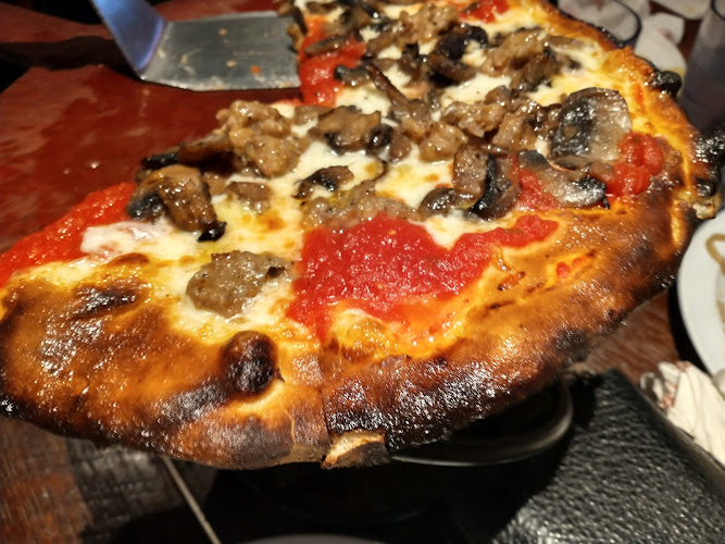 #7 best pizza place in Aventura - Sicilian Oven