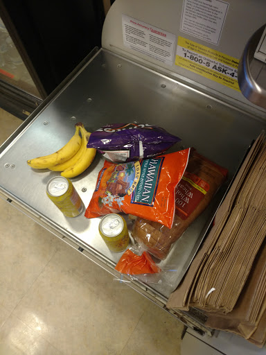 Grocery Store «Safeway», reviews and photos, 838 Sir Francis Drake Blvd, San Anselmo, CA 94960, USA